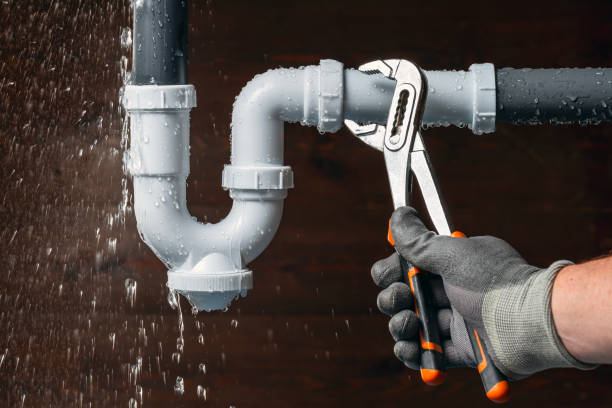 Professional Sewer Line Repair technician working in Rohrersville, MD